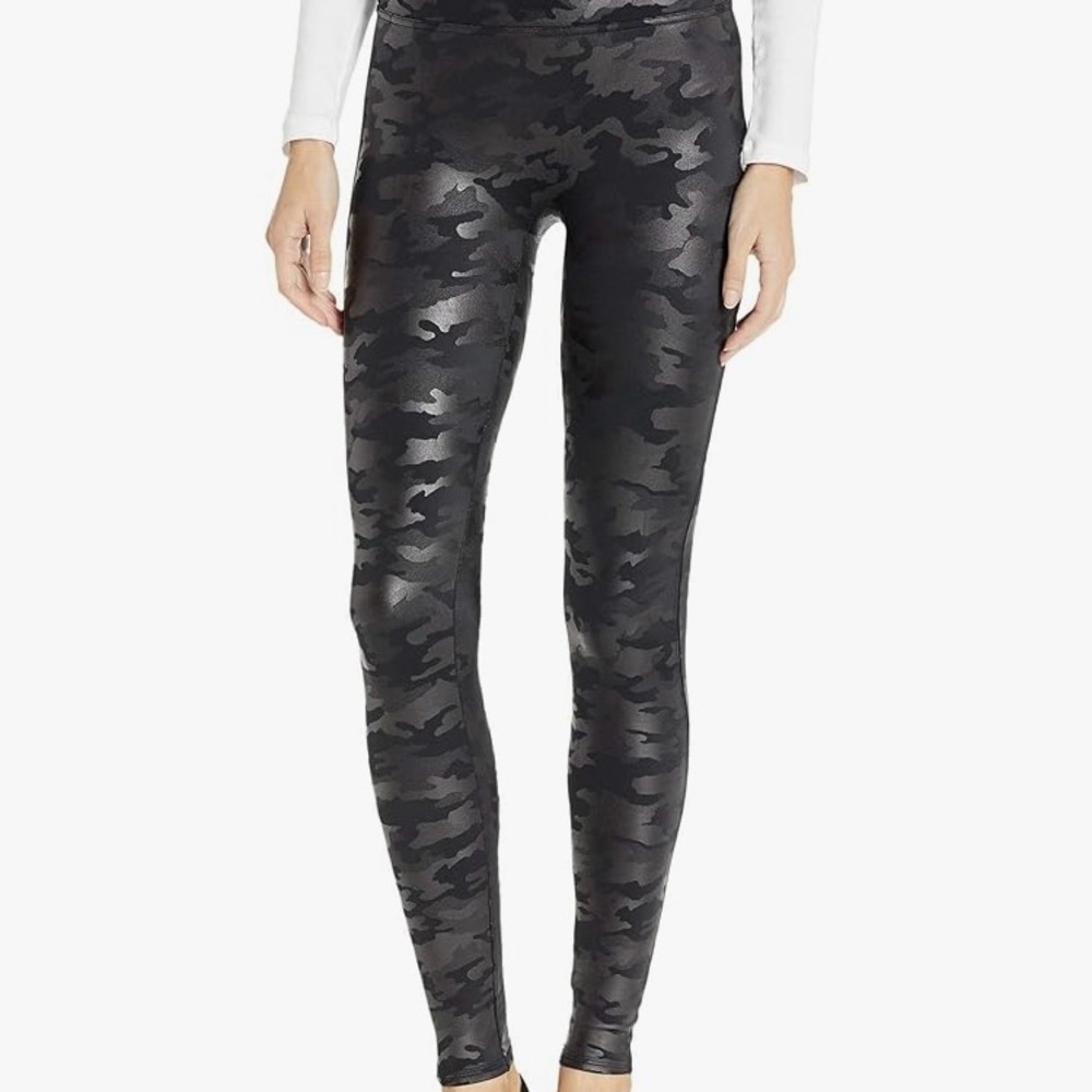 NWT Spanx Faux Leather Camo Leggings Medium